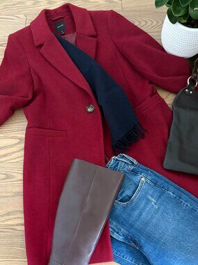 RW&CO wool coat in red, Like new